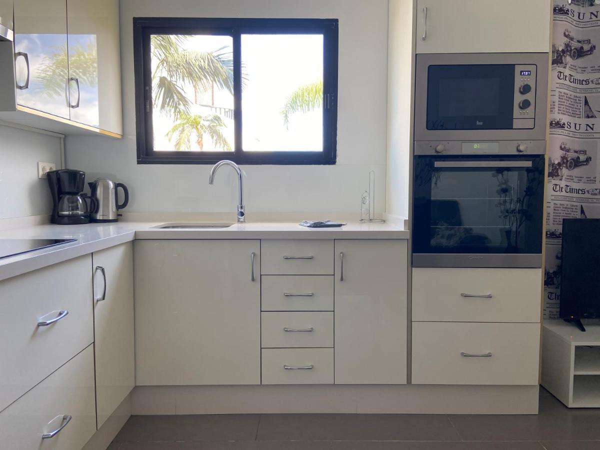 1 Bed Los Cristianos Near The Bus Station アロナ エクステリア 写真