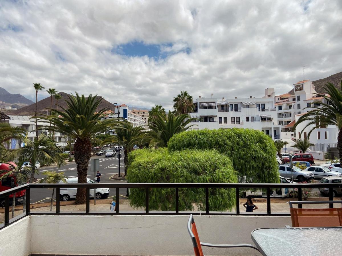 1 Bed Los Cristianos Near The Bus Station アロナ エクステリア 写真