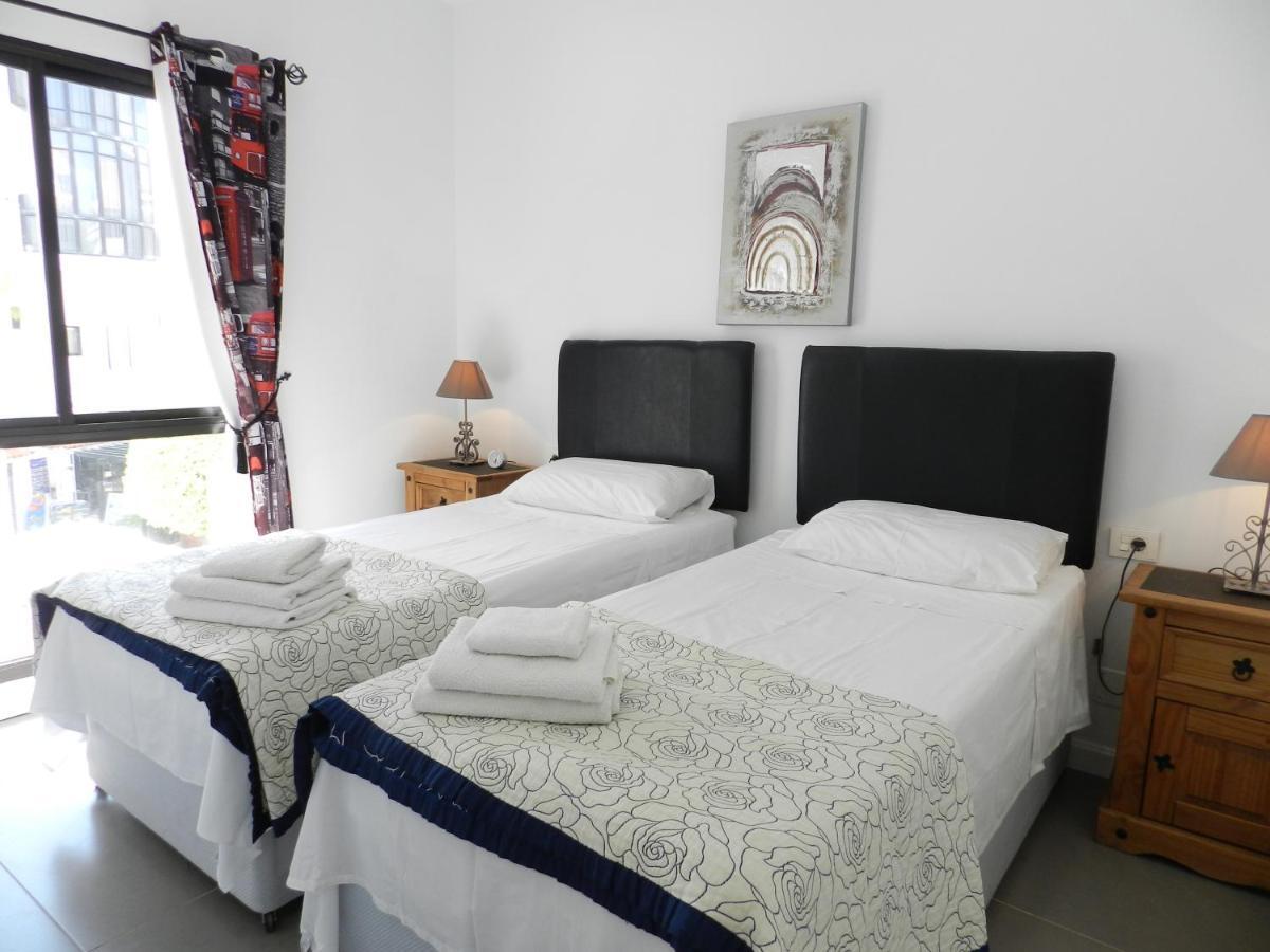 1 Bed Los Cristianos Near The Bus Station アロナ エクステリア 写真